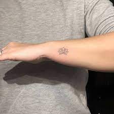 Lotus Flower Arm Tattoo In 2021 Tattoos Lotus Tattoo Small Lotus Tattoo