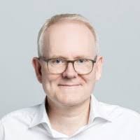 Thomas Dumm's Instagram, Twitter & Facebook