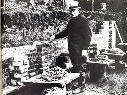 Winston Churchill Was A Bricklayer Winston Churchill Winston Churchill Photos Churchill