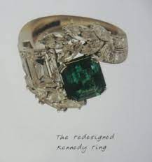 Jackie O S Engagement Ring Kennedy Engagement Ring Wedding Ring Designs Celebrity Engagement Rings