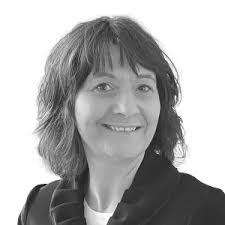 Clare Newton's Instagram, Twitter & Facebook