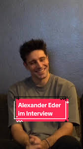 Ein kleiner Ausschnitt vom Interview, welches wir mit Alexander Eder  geführt haben. Für das vollständige Interview swipped zu YouTube rüber 😊  #alexandereder #interview #starsandscenes