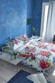 Un choix unique de parure de lit 2 personnes disponible dans notre magasin. Linge De Lit Designers Guild Amrapali Poeny Housse De Couette Drap Taie D Oreiller Et De Traversin Designer Decoracion De Unas Dormitorios Diseno De Cama