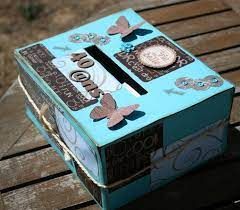 Boite 40 Ans Scrap Et Plus Par Cecile Idee Urne Anniversaire Urne Anniversaire Boite Cadeau Anniversaire