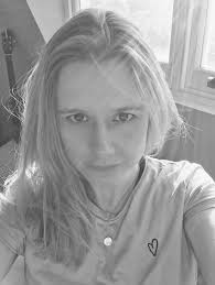 curating — Kate Neave