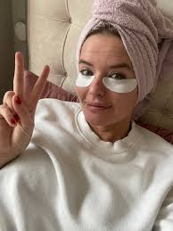 Beau Fleur Hesling (@BeauHesling)