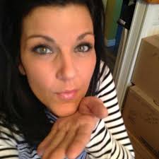 Je peux vous dire que si je pouvais, j'abandonnerais cette enseigne, mais voilà, je ne peux pas, je vais m'échiner à trouver une solution, car là, c'est la goutte qui fait déborder le vase. Www Jecontacte Com Site Internet Frauduleux 5 Commentaires