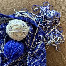 Repeat this across the entire row and do it for each row. Both Sides Now Shawl Pdxknitterati