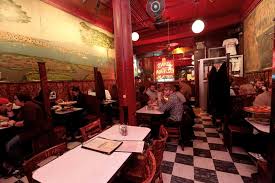 25 Classic Restaurants Every New Yorker Must Try