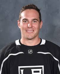 Le p'tit diable de la Nouvelle-Écosse joue les héros