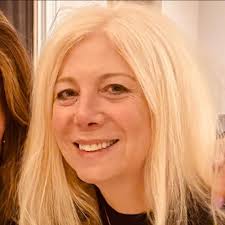 Pruning a container brogdon avocado tree?