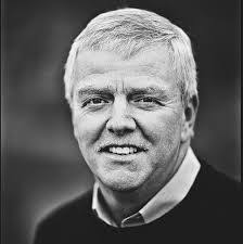 Jason Bancroft's Instagram, Twitter & Facebook