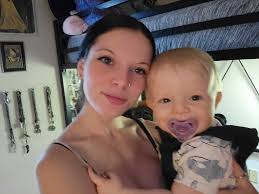 Now's the time to branch out and find new music while you stay in! Start  with this KILLER duo Larkin Poe! Check out our albums