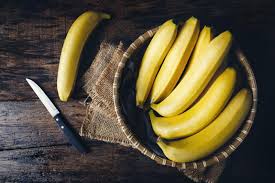 how much protein is in a banana lovetoknow