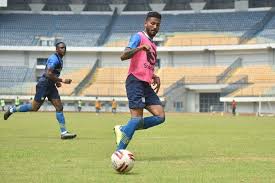 Wander luiz (persib bandung) face pes 2013 wander luiz queiroz dias, or simply wander luiz (born 17 february 1992) is a brazilian professional footballer who plays as a forward for indonesian. Demi Persib Bandung Wander Luiz Fokus Tingkatkan Performa