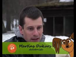 Ķepa uz sirds. 02.04.2011 sižets: skeletonists Martins Dukurs kļūst par  Ārčija aizbildni