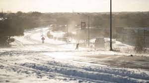 I see #snowmageddon2021 is trending because texas is getting some light snow and cold temps for a day or two…welcome to daily winter weather in illinois. Photos Texans Face An Ice Storm That S Left Millions Without Power The Texas Tribune