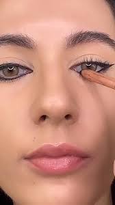 Desiree Stringer's Instagram, Twitter & Facebook