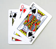 Made of 100 percent cellulose acetate, they are flexible, strong, and they resist scuffs and breaks, all of which should ensure years of play from a single deck. Playing Cards Specifications And Card Stock Type
