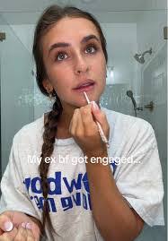 Celina Zaragoza's Instagram, Twitter & Facebook