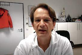 Zu den bekannteren gesichtern von „diebasis gehören auch der rechtsanwalt dr. Sinsheim Schiffmann Wirft Bei Der Zweiten Partei Hin Sinsheim Rnz