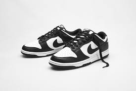 Nike dunk black white outfit. End Features Nike Dunk Low Retro