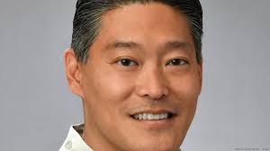 Greg Young steps into Karl Yoneshige's large shoes at HawaiiUSA Federal  Credit Union