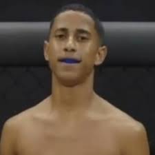 João Pedro Meneses vs. João Guilherme Soares, BFC 7