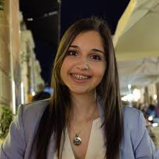 Laura Attard's Instagram, Twitter & Facebook