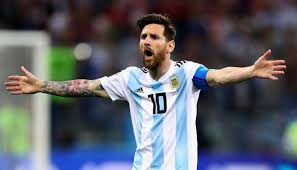 منتخب الأرجنتين لكرة القدم (بالإسبانية: Ù…ÙŠØ³ÙŠ ÙŠØ­Ù‚Ù‚ Ø±Ù‚Ù…Ø§ Ù‚ÙŠØ§Ø³ÙŠØ§ Ù…Ø¹ Ù…Ù†ØªØ®Ø¨ Ø§Ù„Ø£Ø±Ø¬Ù†ØªÙŠÙ† Ø§Ù„Ø¥Ù…Ø§Ø±Ø§Øª Ù†ÙŠÙˆØ²