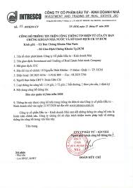 Untitled - Người quan sát