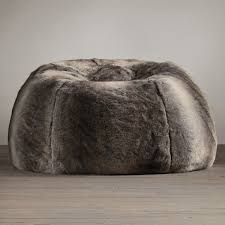 These exquisite pieces of bean furniture are not only stylish but oh so very soft. Grand Luxe Faux Wolf Fur Bean Bag Chair