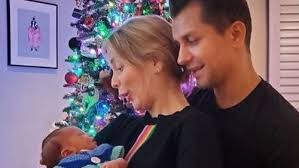 15:49 edt, 18 august 2021. Rachel Riley Welcomes Baby Girl In Unexpected Location