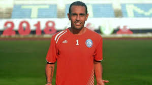 He spent the vast majority of his professional career in spain, amassing la liga totals of 310 matches and 33 goals during 11 seasons (13 in the country overall). Hal Ini Membuat Gustavo Lopez Menyesal Seleksi Di Arema Indonesia Bola Com