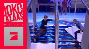 Joko und klaas haben seit beginn einen guten draht zu einander. Umarmung Fur Joko Klaas Bungee Vous Finale Joko Klaas Gegen Prosieben Youtube