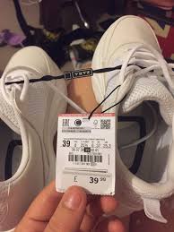 Последние твиты от zara (@zara). Zara On Twitter Where A Member Of Management Will Assist You Further For Future Queries Please Contact Us Via Our Zara Care Account Thank You 2 2 Https T Co Gekp4joqtt