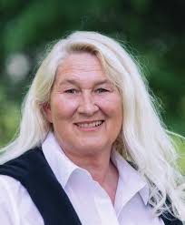 Case Management für Betreuung und Pflege Wir beraten Sie gerne Kontakt