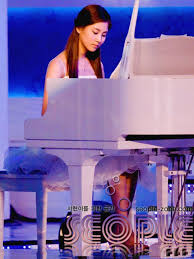 Seohyun Plays Piano Very Well Seohyun Snsd Kpop Seohyun Snsd Girls Generation