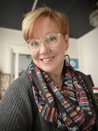 1:15 of a reminder of the powerhouse and spirit that is Miss Jill Scott.  Sing, Jill. #ESSENCEFest25