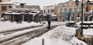 Οι τυχόν διαφημίσεις που παρεμβάλλονται ενδιάμεσα σ' αυτό το… Kakokairia Leandros Nty8hke Sta Leyka Kai H Lhmnos Xionia Mexri Kai Sth 8alassa Eikones Ellada Iefimerida Gr