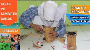 Check spelling or type a new query. Tugas Praktek Serat Alam Kerajinan Tempat Pensil Pelepah Pisang Youtube