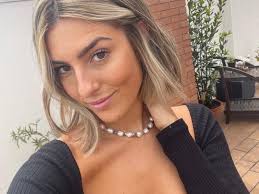 El rompedor cambio estético de Anna Ferrer con el que marca tendencia para  este verano