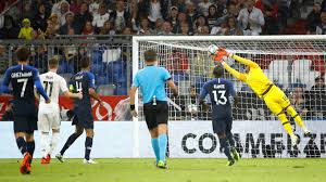 Da stimmt es überhaupt nicht in der deutschen hintermannschaft. 0 0 A Munich Entre L Allemagne Et La France Dfb Deutscher Fussball Bund E V