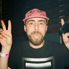 James Moyle (@jamesrmoyle) • Instagram photos and videos