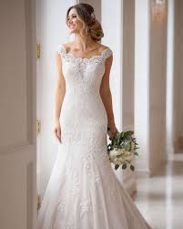 Don T Miss Our Biggest Sample Sale This Weekend Please Schedule Your Appointment At The Wedding Dresses Lace Weddings Princess Style Wedding Dresses