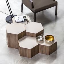 A round coffee table is especially ideal for those who like to play board games or enjoy getting up close and personal with guests. Contemporary Coffee Table Six Bross Italia Oak Walnut Hexagonal