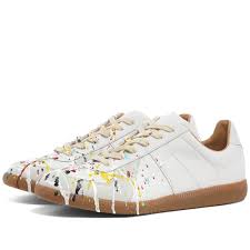 The house of martin margiela is launching a brand new collection of fragrances called replica, as an addition to the replica fashion line. Maison Margiela 22 Painted Replica Sneaker Off White End