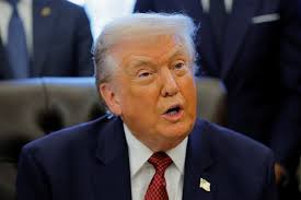 Tin tức thế giới 4-12: Ông Trump nói ông Putin muốn chấm dứt cuộc chiến;  Tiêm kích F-16 rơi ở Mỹ - Tuổi Trẻ Online