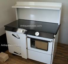 Heating, cooking, baking and water heating with your kitchen wood cooking stove. Flat Cook Top Made In Us Wood Stove Cooking Kitchen Queen Stove