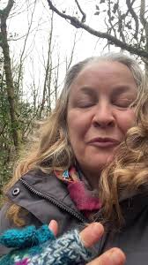 Being in the Field 🌕 Tom Peto 🐺 ( Thomas Peto ) An exploration into where  we put our awareness and our sovereignty in this action. This session sets  out to explore